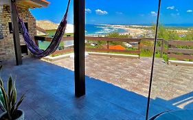 Casa com vista para o mar! Farol de Santa Marta